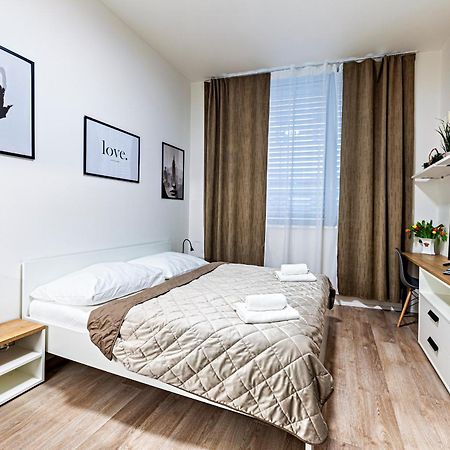 Kora Apartments Andel Prága Kültér fotó