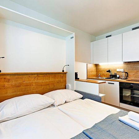 Kora Apartments Andel Prága Kültér fotó