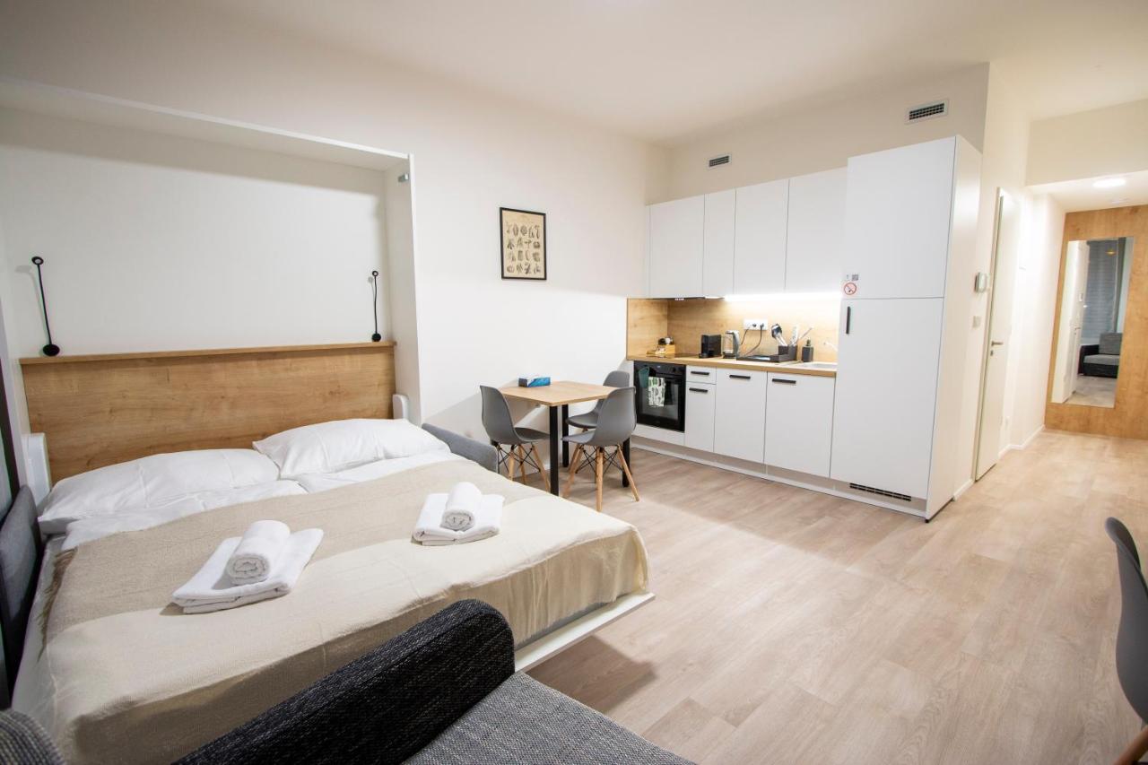 Kora Apartments Andel Prága Kültér fotó