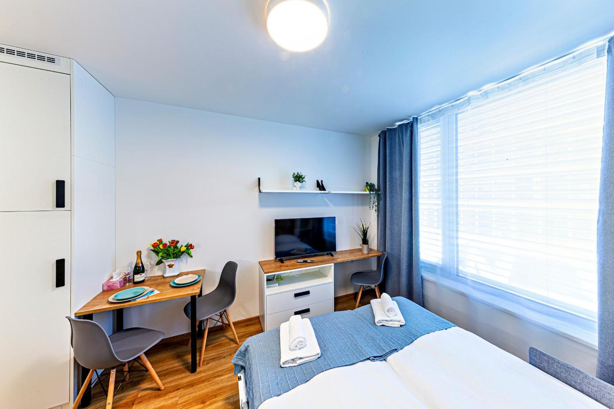 Kora Apartments Andel Prága Kültér fotó
