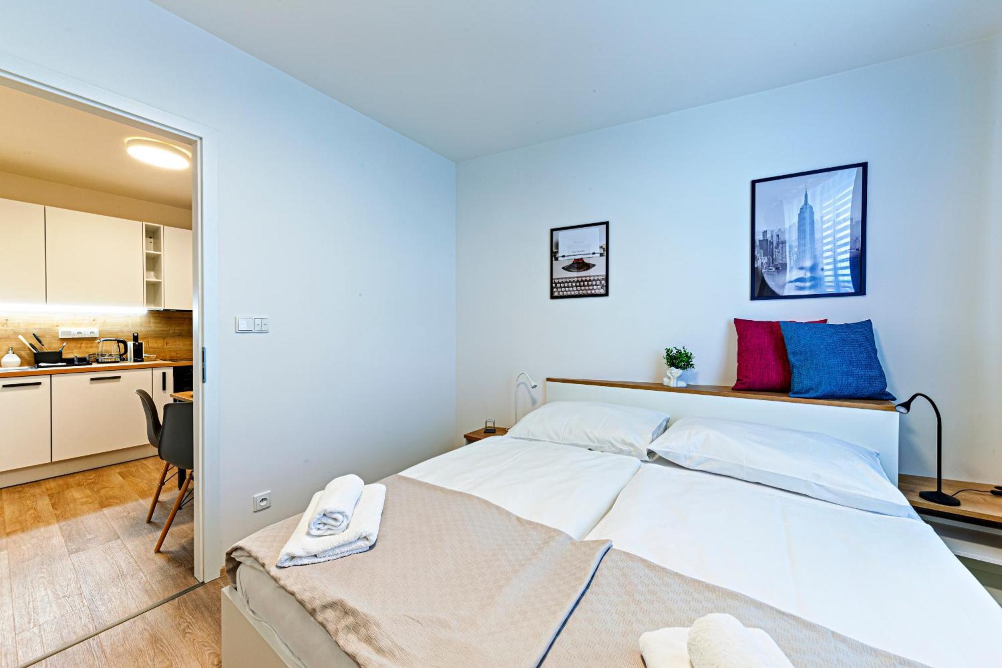 Kora Apartments Andel Prága Kültér fotó